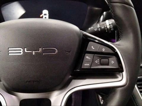 BYD SEAL U DM-i Comfort 160 kW (218 CV)