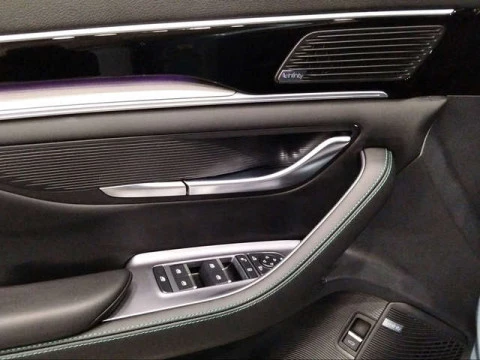 BYD SEAL U DM-i Comfort 160 kW (218 CV)