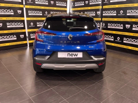 Renault Captur Fast Track E-TECH PHEV 160cv