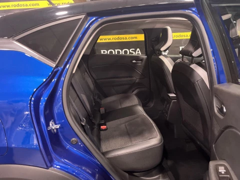 Renault Captur Fast Track E-TECH PHEV 160cv