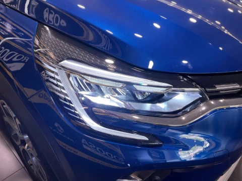 Renault Captur Fast Track E-TECH PHEV 160cv