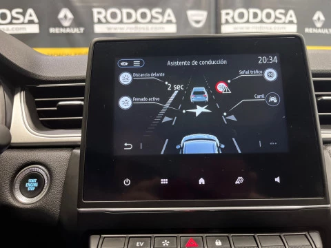 Renault Captur Fast Track E-TECH PHEV 160cv
