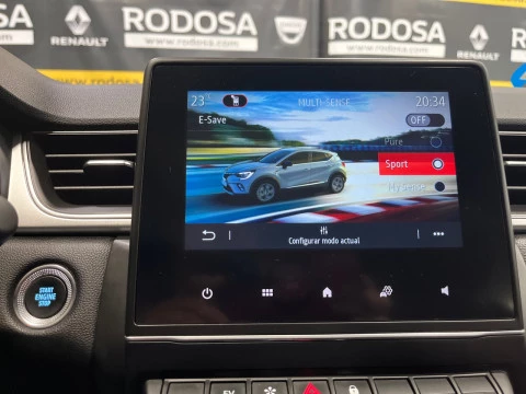 Renault Captur Fast Track E-TECH PHEV 160cv