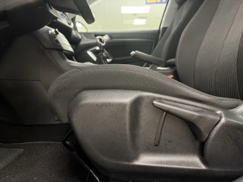 Peugeot 308 PureTech 130 SANDS Active 96 kW (130 CV)
