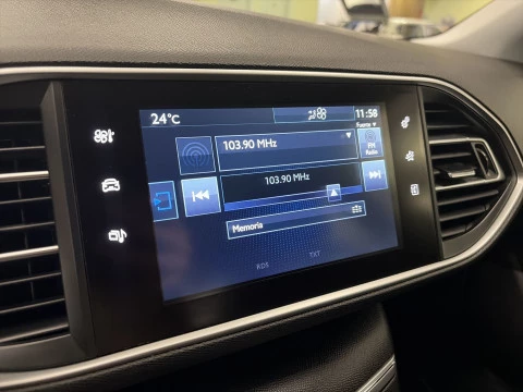 Peugeot 308 PureTech 130 SANDS Active 96 kW (130 CV)