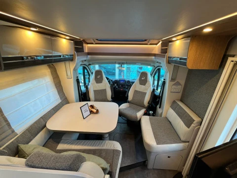 DETHLEFFS TREND I 7057 TREND 7057