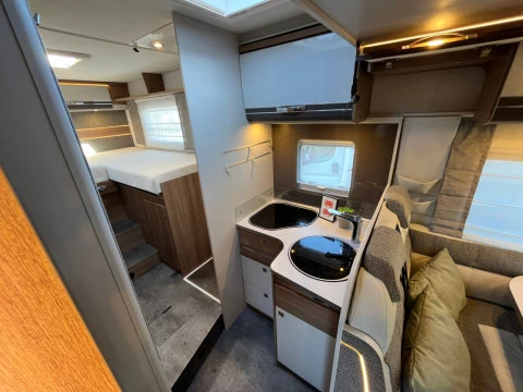 DETHLEFFS TREND I 7057 TREND 7057