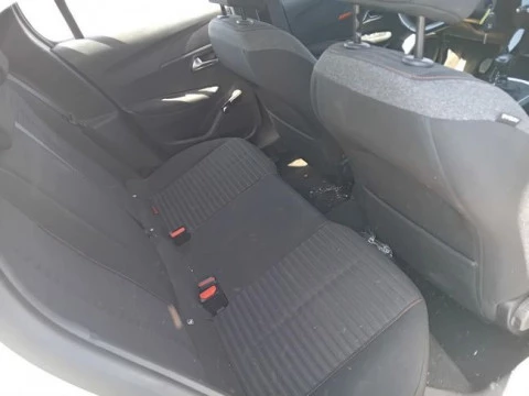 Peugeot 208 BlueHDi 73kW (100CV) Active