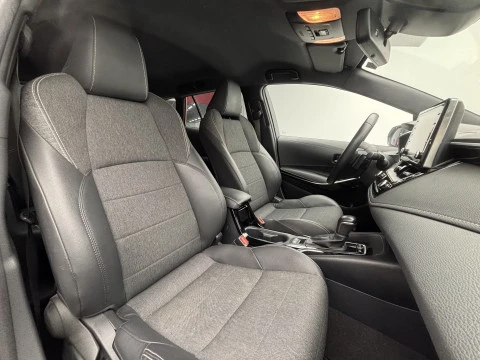 Toyota Corolla 2.0 180H STYLE E-CVT TOURING SPORT