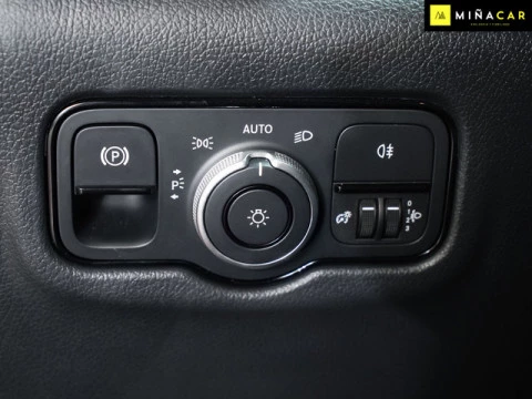 Mercedes-Benz Vito 114 CDI Tourer Pro Larga AT 100 kW (136 CV)