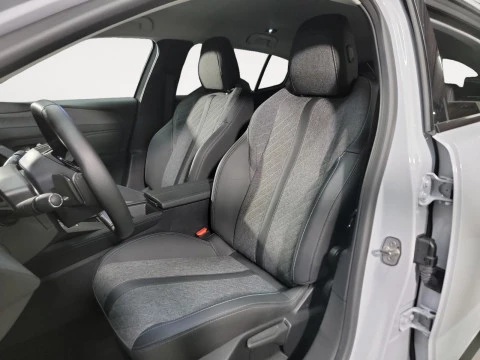 Peugeot 408 408 Allure HYBRID 145 eDCS6