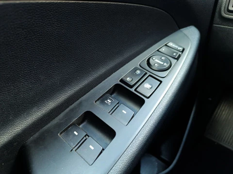 Hyundai Tucson 1.6 TGDI LINK 2WD 5P