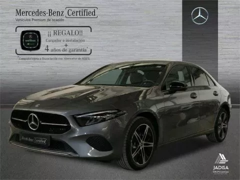 Mercedes-Benz Clase A 250 e Sedán Mercedes-Benz Clase A 250 e Sedán