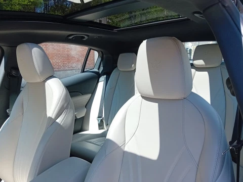 Maserati Grecale Modena L4 MHEV 330CV AWD