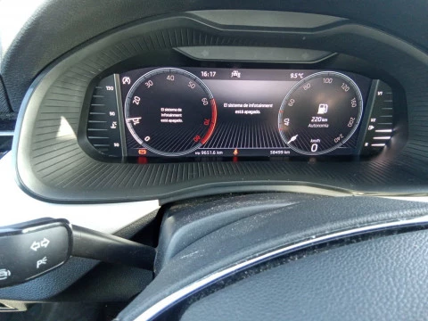 Skoda Kamiq 1.0 TSI 81kW (110CV) Emotion