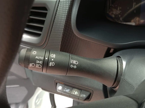 Renault Trafic nuevo trafic E-Tech electrico L2 furgon H1 bateria 52kW