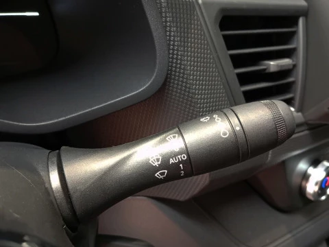 Renault Trafic nuevo trafic E-Tech electrico L2 furgon H1 bateria 52kW