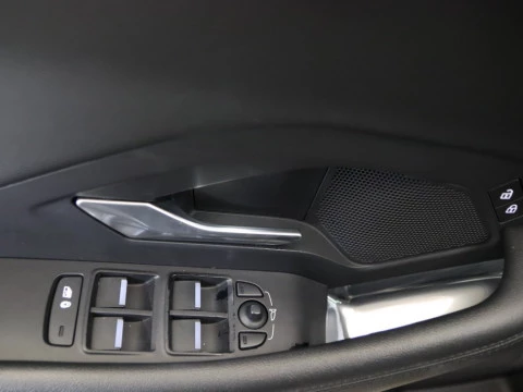 Jaguar E-PACE 2.0 D MHEV AUTO 4WD 5P