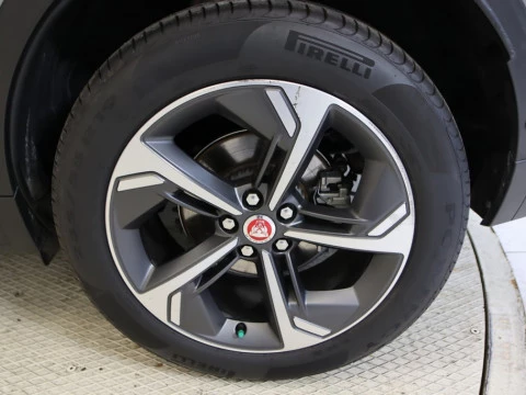 Jaguar E-PACE 2.0 D MHEV AUTO 4WD 5P