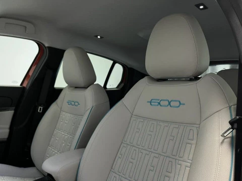 Fiat 600 MHEV LA PRIMA 100CV