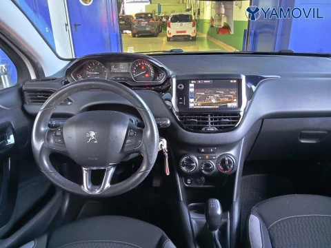 Peugeot 208 PureTech 82 SANDS Active 60 kW (82 CV)