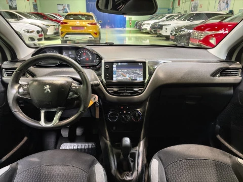 Peugeot 208 PureTech 82 SANDS Active 60 kW (82 CV)