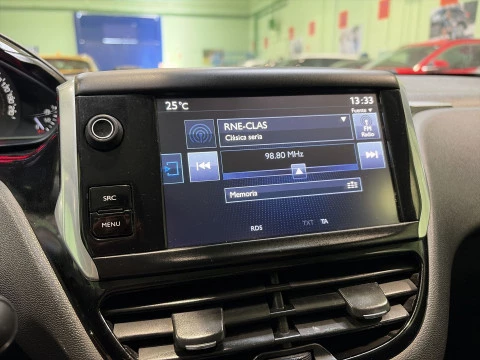 Peugeot 208 PureTech 82 SANDS Active 60 kW (82 CV)