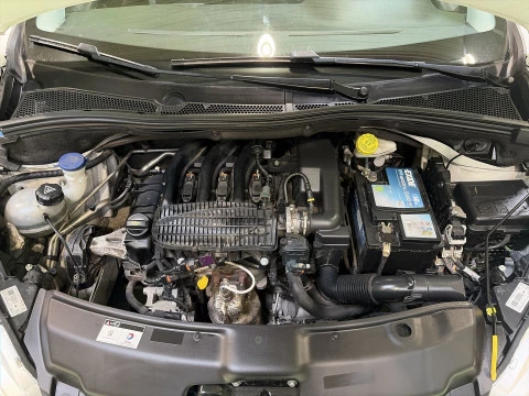 Peugeot 208 PureTech 82 SANDS Active 60 kW (82 CV)
