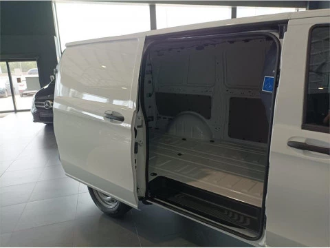 Mercedes-Benz Vito 110CDI 75kW furgón Pro larga