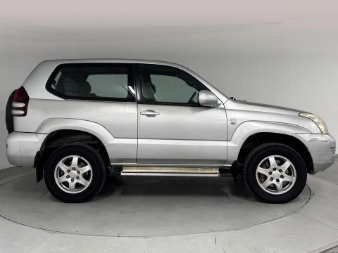Toyota Land Cruiser 3.0 D-4D GX