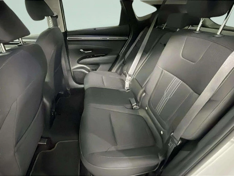 Hyundai Tucson 1.6 CRDI MHEV 100KW TECNO SKY DCT 136 5P