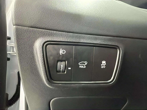 Hyundai Tucson 1.6 CRDI MHEV 100KW TECNO SKY DCT 136 5P