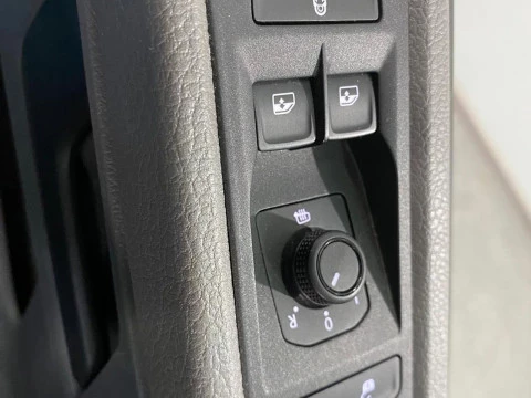 Volkswagen Transporter Kombi Largo TA 2.0 TDI 81kW (110CV) BMT