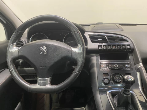 Peugeot 3008 Allure 1.2 PureTech 130 SS