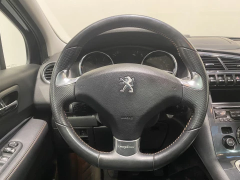 Peugeot 3008 Allure 1.2 PureTech 130 SS