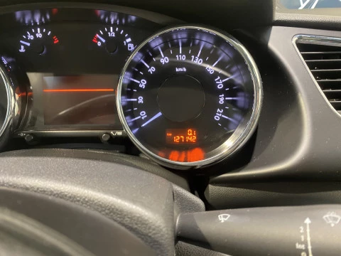 Peugeot 3008 Allure 1.2 PureTech 130 SS