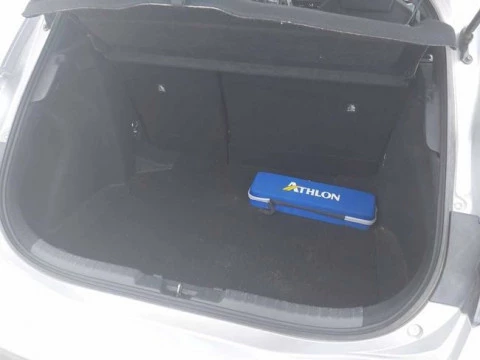 Toyota Corolla 1.8 125H ACTIVE TECH E-CVT