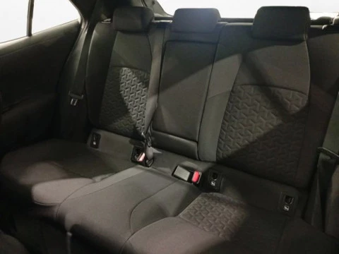 Toyota Corolla 1.8 125H ACTIVE TECH E-CVT