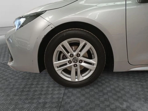 Toyota Corolla 1.8 125H ACTIVE TECH E-CVT