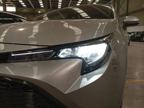 Toyota Corolla 1.8 125H ACTIVE TECH E-CVT