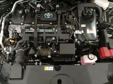Toyota Corolla 1.8 125H ACTIVE TECH E-CVT