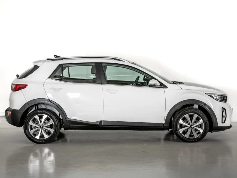 Kia Stonic 1.0 T-GDi 74kW (100CV) MHEV MT Drive