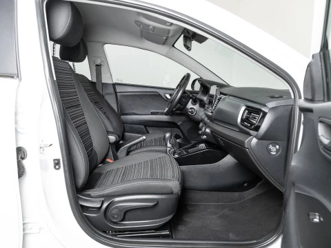 Kia Stonic 1.0 T-GDi 74kW (100CV) MHEV MT Drive