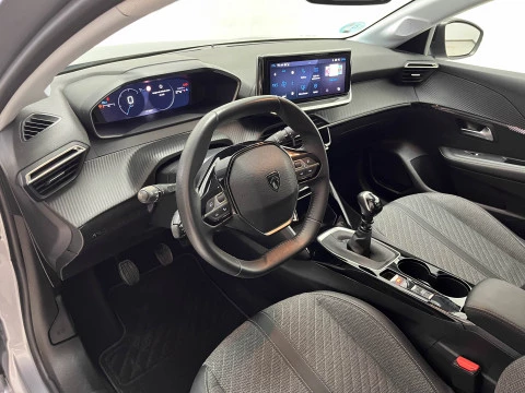 Peugeot 208 Allure Gasolina 100 S&S 6 Vel. MAN