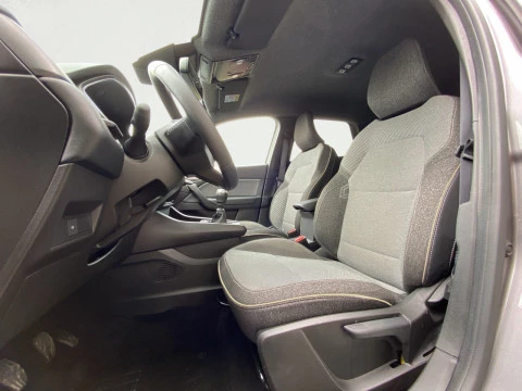 Renault Captur techno Eco-G 100cv (74 kW)