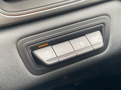 Renault Captur techno Eco-G 100cv (74 kW)