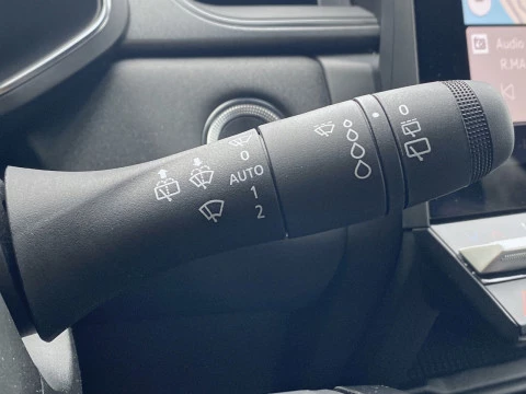 Renault Captur techno Eco-G 100cv (74 kW)