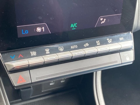 Renault Captur techno Eco-G 100cv (74 kW)