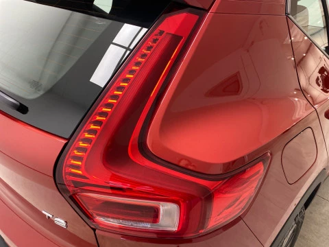 Volvo XC40 T2 1.5 Core Auto