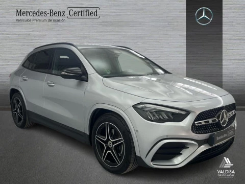 Mercedes-Benz GLA 200 D